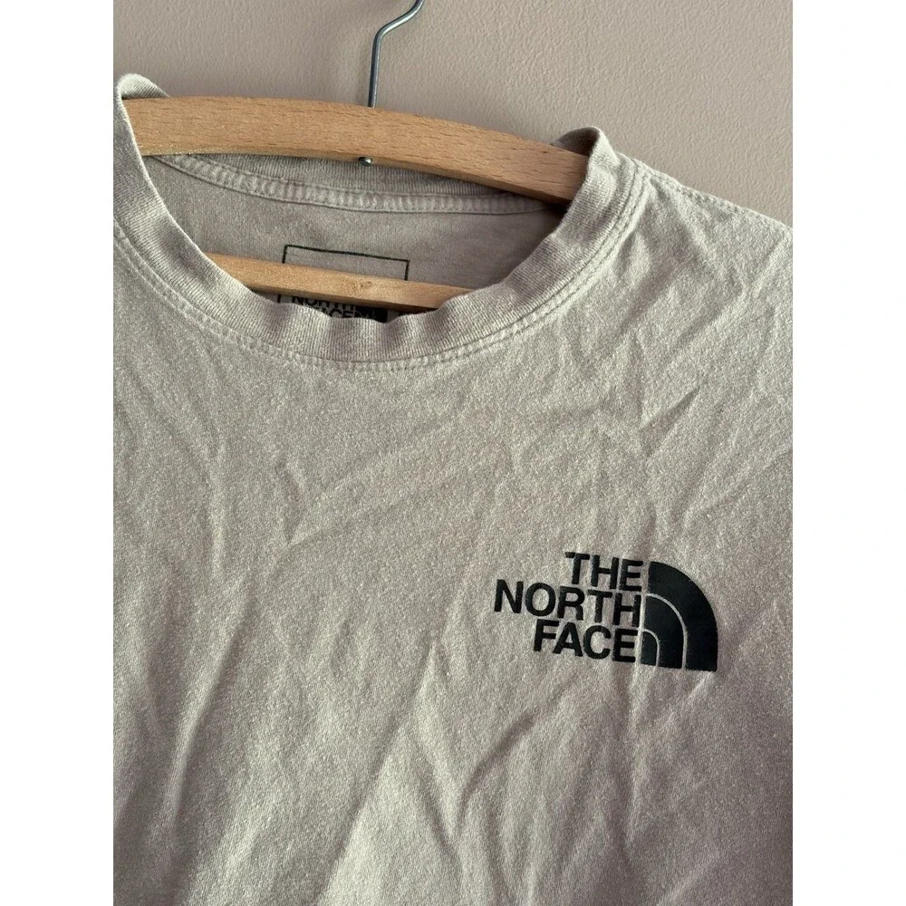 The North Face Walls Are Meant For Climbing Lng Sleeve Tan T-Shirt S Mens Cotton